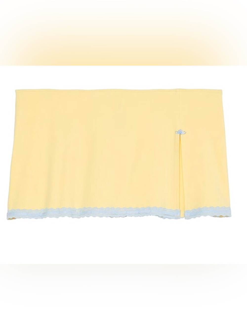 NWT....Womens Victoria Secrets Yellow skort.